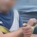 Vídeo: homem que invadiu galpão recebe uma ‘peia’ no Coroado após ser amarrado
