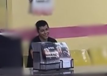 Pura cachaça, homem sorri na delegacia ao ser preso por quebrar tudo na casa da irmã na Cidade Nova