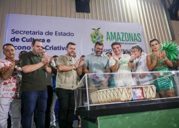 Na primeira noite do 57º Festival, Wilson Lima apresenta proposta do novo Bumbódromo de Parintins