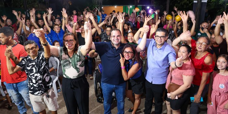 Roberto Cidade sobe em nova pesquisa e já empata com Amom Mandel