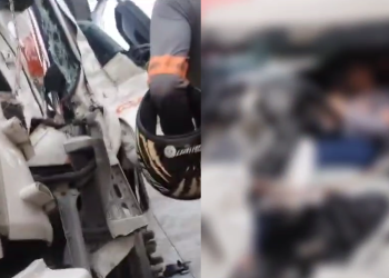 Vídeos: Mulher fica presa às ferragens em acidente com carretas na Bola da Suframa