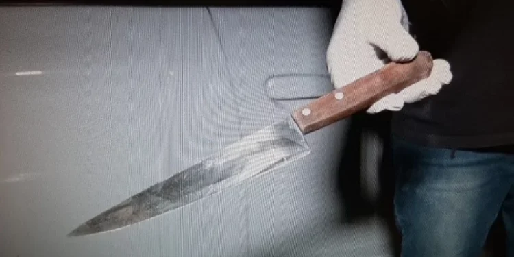 Homem é preso após tentar matar a esposa a facadas na frente do sogro em Manaus