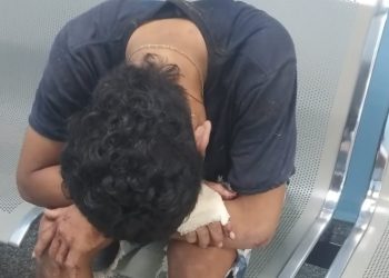 Homem chora após apanhar de mulher que tentou estupr@r em Manaus