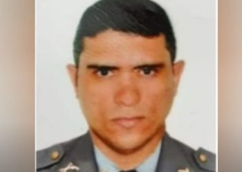 Urgente: tenente da PM do Amazonas é preso por carregar sacos de drogas dos traficantes