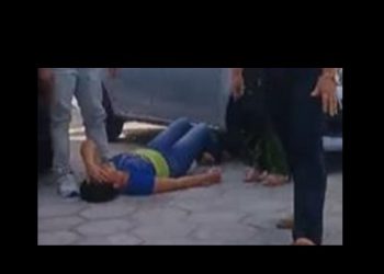 Mãe de aluna morta por caçamba em Manaus se desespera: ‘meu bebê, não’