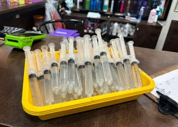 Seringas cheias encontradas em salões de Djidja Cardoso eram de shampoo, diz defesa