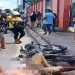 Vídeo forte: motoqueiro perde controle, cai e tem a cabeça aberta em Manaus