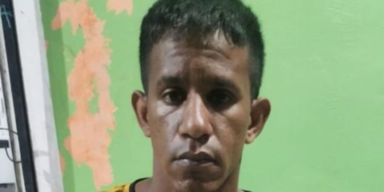 Homem morto com 12 tiros na cabeça no Valparaíso era conhecido como 'Marquinhos' por facção