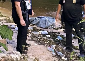 Em menos de 24h, bombeiros retiram terceiro corpo perto da Praia da Ponta Negra