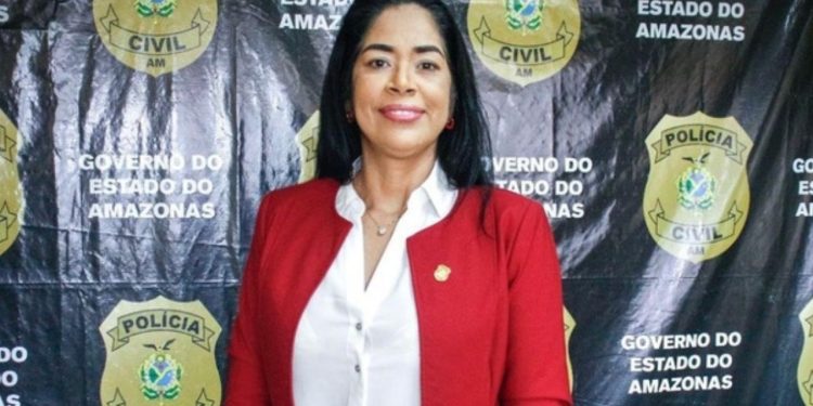 Delegada Joyce afirma que ficou surpresa ao saber que vai assumir nova delegacia em Manaus