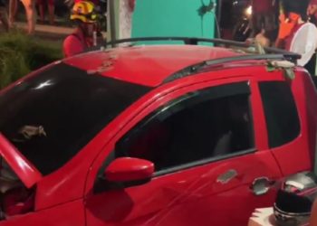 Homem morre e outras duas pessoas ficam feridas após Saveiro invadir bar na zona leste de Manaus