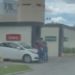 Mulher flagra 'Alecrim Dourado' saindo com boazuda do Motel Eros; VEJA O VÍDEO