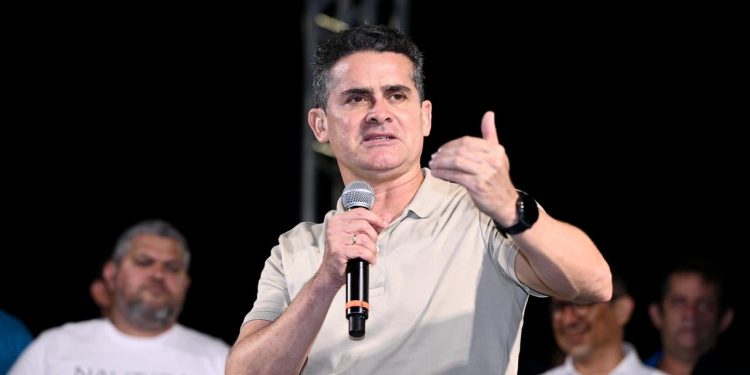 Pesquisa Eficaz confirma David Almeida disparando na liderança para prefeitura de Manaus