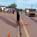 ‘Acabou esmagando’, diz homem ao filmar acidente onde vítima foi atropelada por carreta em PF; veja
