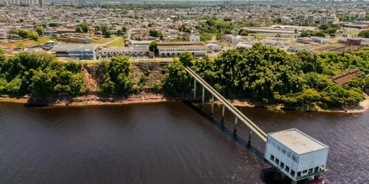 Vai faltar água em Manaus nesta terça-feira; veja a lista de bairros