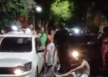 Vídeo: homem é baleado em Manaus e se finge de morto para salvar a vida 