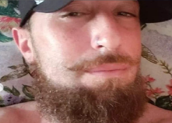 Homem vítima de espancamento cuja família era procurada por hospital morre em Manaus