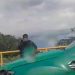 Vídeo: correnteza arrasta morto no saco em igarapé de Manaus