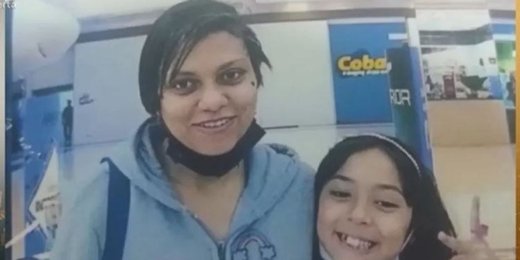 Mãe e filha são encontradas mortas abraçadas e suspeito do crime é o companheiro da mulher