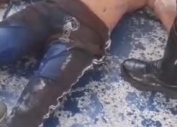 Vídeo: pintor despenca durante reforma de escola em Manaus e fica em estado grave