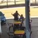 Vídeo forte: homem leva facada no peito e morre no Distrito esperando x-salada no lanche