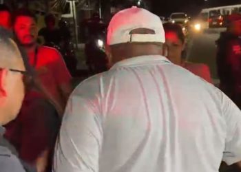 Acidental ou proposital? Polícia investiga se motorista teve a intenção de passar por cima de idosa após suposta discussão no Petrópolis