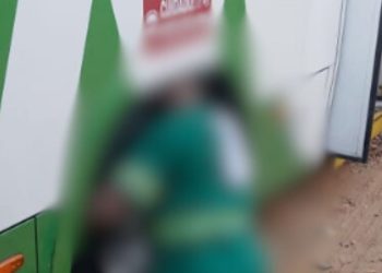 VÍDEO: Trabalhador perde a vida de forma trágica enquanto fazia manutenção de ônibus em Manaus