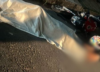 Homem é assassinado a tiros enquanto pilotava pela zona leste de Manaus