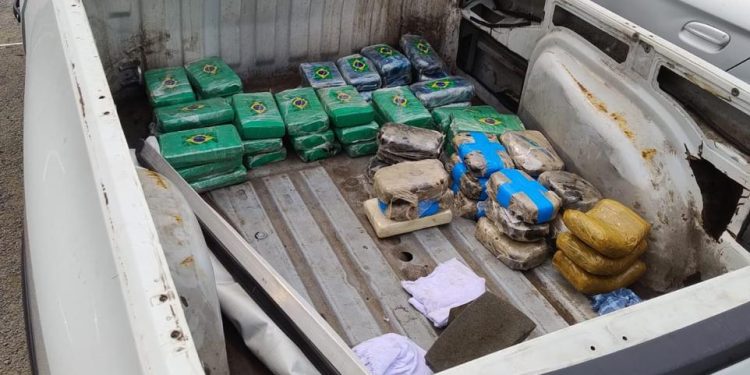 Foragido, paraense é preso no Distrito Industrial com R$ 1 milhão em cocaína em Saveiro