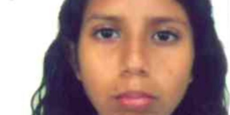 Mãe procura filha desaparecida desde a semana passada em Manaus