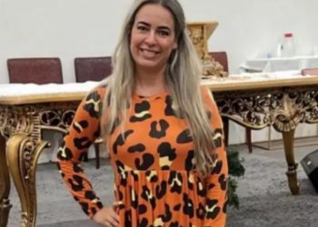 Cantora gospel é confundida com blindada, é baleada e fica com bala alojada no quadril