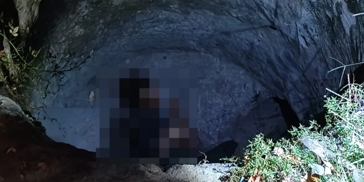 População pega suposto ladrão, mata ele e joga em bueiro na Zona Leste de Manaus
