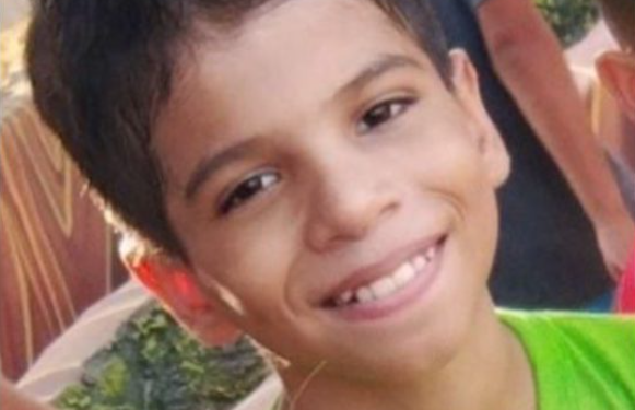 Mistério: Garoto de 11 anos está há 15 dias desaparecido após sair de escola em Manaus