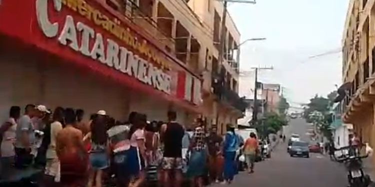Vídeo: No Dia dos Pais, ‘Neném’ mata homem com facada no coração durante discussão na Zona Leste de Manaus