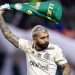 Gabigol balança camisa do Palmeiras e chama flamenguistas de ‘chatos’