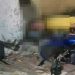 Imagem forte mostra motoqueiro morto depois de bater no poste em Manaus
