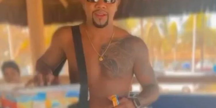 Vídeo: Davi diz que é humilde e posta vídeo falando que era picolezeiro