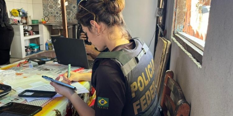 Suspeito é preso em Manaus por estupr0 e filmagem de nove parentes menores de idade