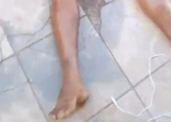 Mulher mata marido no AM e grava vídeo: ‘sabe lá o que ele não quis fazer com minha filha’