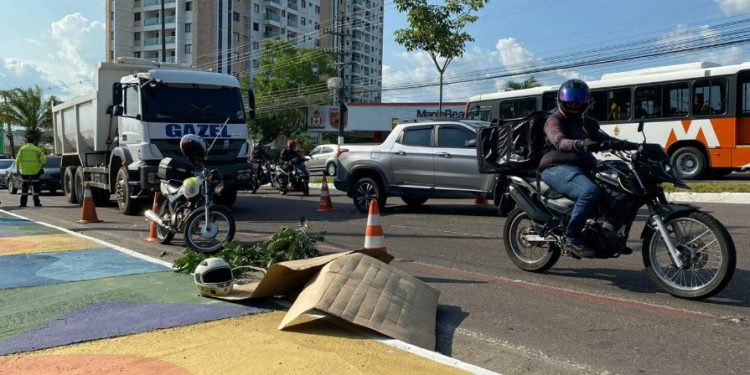 Mãe e diarista, vítima da moto de app que morreu deixa três filhos em Manaus 