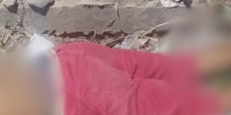 Imagem forte: Homem tem seu último dia de crime no Novo Aleixo após ser pego pelos moradores