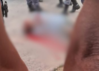 IMAGEM FORTE: Homem tem os dentes arrancados por membros de facção antes de morrer a tiros em Manaus