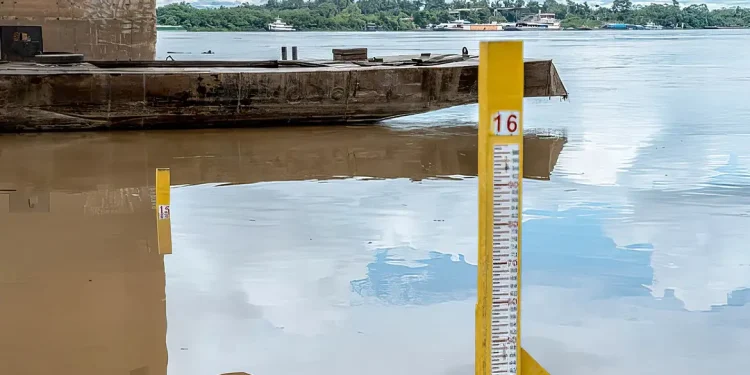 Rio Madeira atinge a menor marca de seca da história