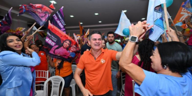 ‘Elas com David Almeida’: prefeito associa avanços de Manaus à dedicação das mulheres