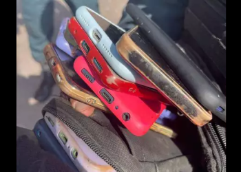 Dupla r0ub@ vários celulares e acaba na pedra do IML após c0nfront0 com policiais