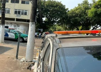 C0rp0 de homem p3rfurad0 é encontrado em terreno baldio no Centro de Manaus