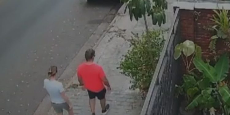 Vídeo: Delegado morr3 na frente da esposa ao reagir contra assaltante preso quatro vezes por roubo