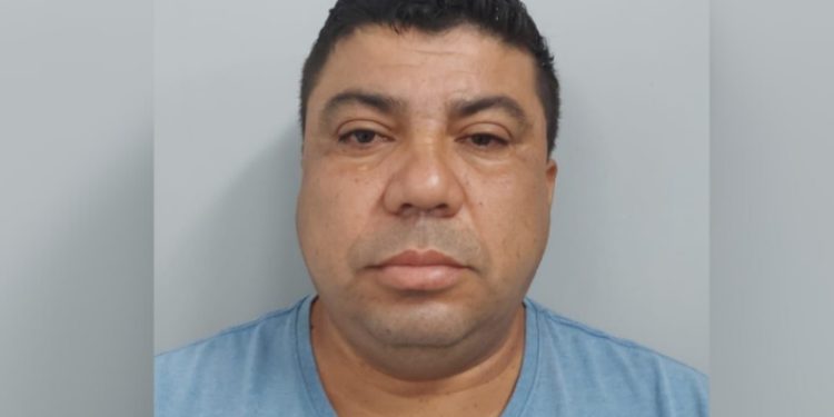 Homem desliga a tornozeleira e comete estupr0 contra vítima de 13 anos em Manaus