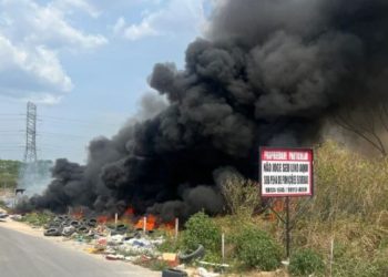Vídeo: incêndios em vário bairros espalha ainda mais fumaça em Manaus