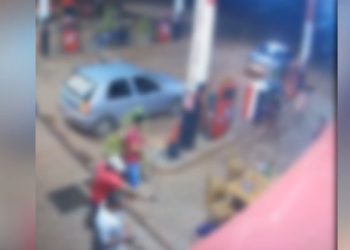 Veja vídeo do momento em que irmãos tiram a vida de homem no posto de combustível